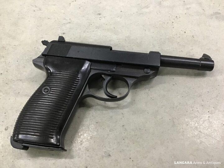 Rare WW2 German b Prefix CYQ P.38 Pistol